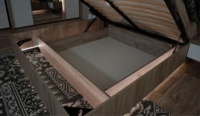 Спальня Джулия Кровать 160 МИ с подъемным механизмом Дуб крафт серый в Краснокамске - krasnokamsk.mebel-74.com | фото